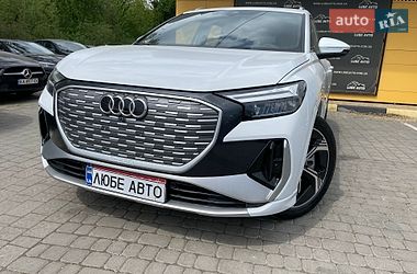 Позашляховик / Кросовер Audi Q4 e-tron 2024 в Львові