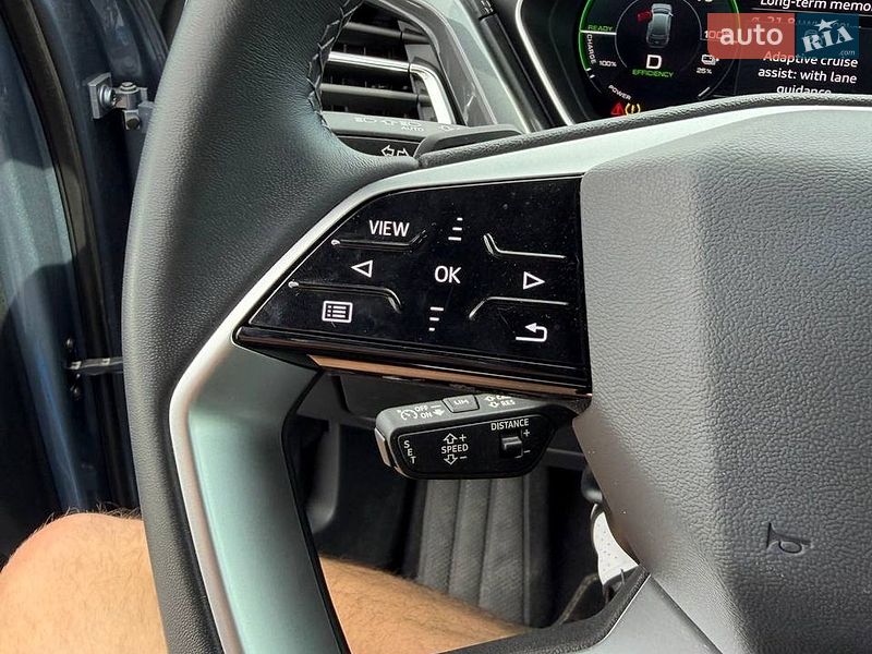 Внедорожник / Кроссовер Audi Q4 e-tron 2024 в Львове