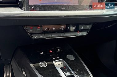Внедорожник / Кроссовер Audi Q4 e-tron 2024 в Львове