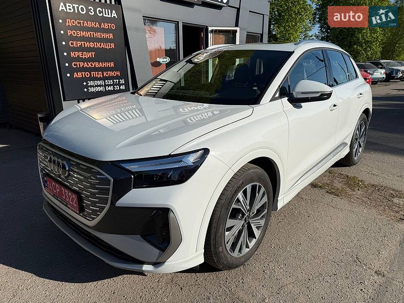 Внедорожник / Кроссовер Audi Q4 e-tron 2023 в Полтаве
