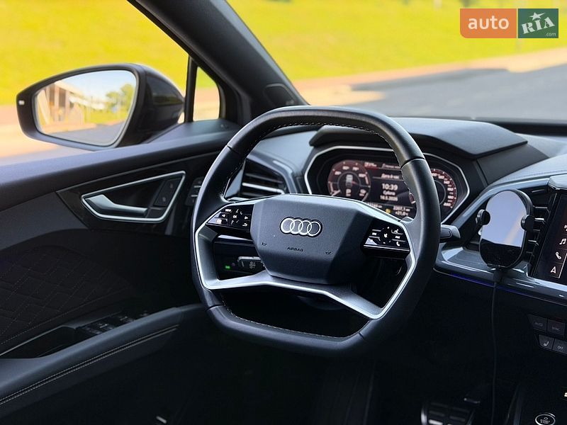 Внедорожник / Кроссовер Audi Q4 e-tron 2024 в Киеве