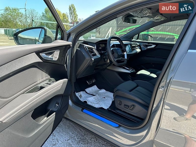 Внедорожник / Кроссовер Audi Q4 e-tron 2025 в Киеве фото 6 Внедорожник / Кроссовер Audi Q4 e-tron 2025 в Киеве