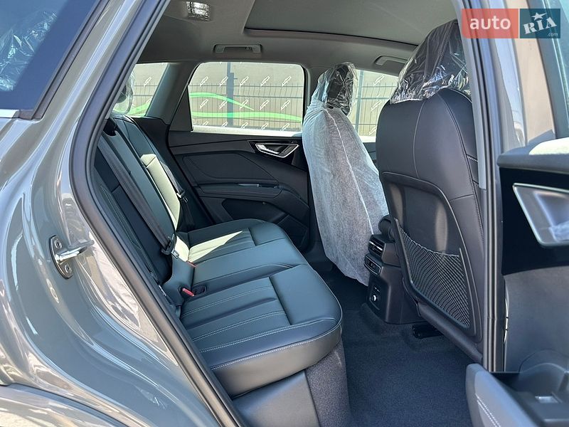 Внедорожник / Кроссовер Audi Q4 e-tron 2025 в Киеве фото 30 Внедорожник / Кроссовер Audi Q4 e-tron 2025 в Киеве