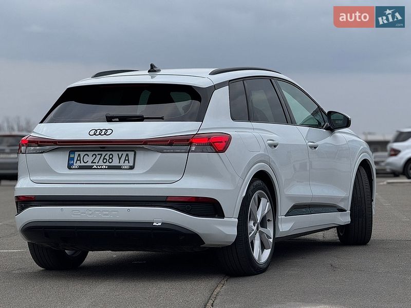 Внедорожник / Кроссовер Audi Q4 e-tron 2021 в Киеве
