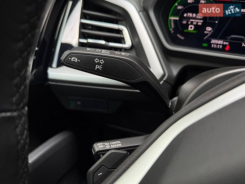 Внедорожник / Кроссовер Audi Q4 e-tron 2023 в Киеве