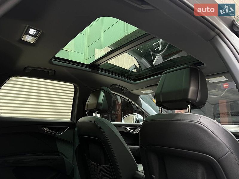 Внедорожник / Кроссовер Audi Q4 e-tron 2023 в Киеве