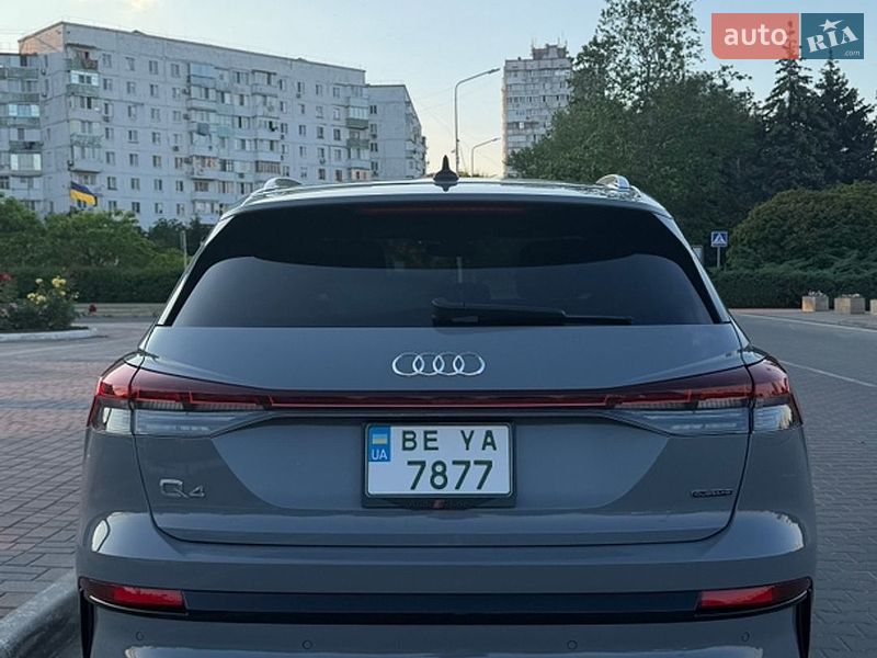 Внедорожник / Кроссовер Audi Q4 e-tron 2024 в Николаеве