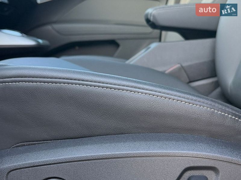 Внедорожник / Кроссовер Audi Q4 e-tron 2024 в Николаеве