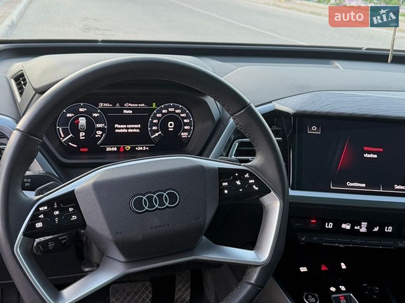 Внедорожник / Кроссовер Audi Q4 e-tron 2024 в Николаеве