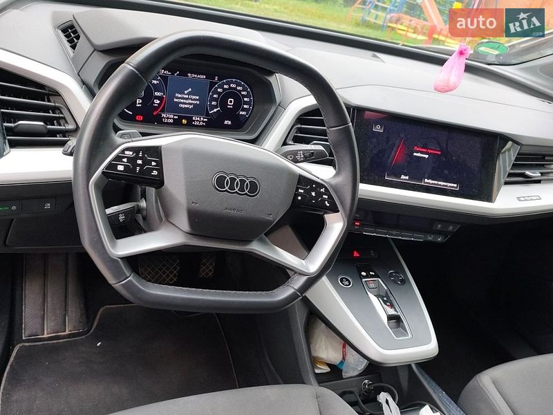 Внедорожник / Кроссовер Audi Q4 e-tron 2021 в Тернополе