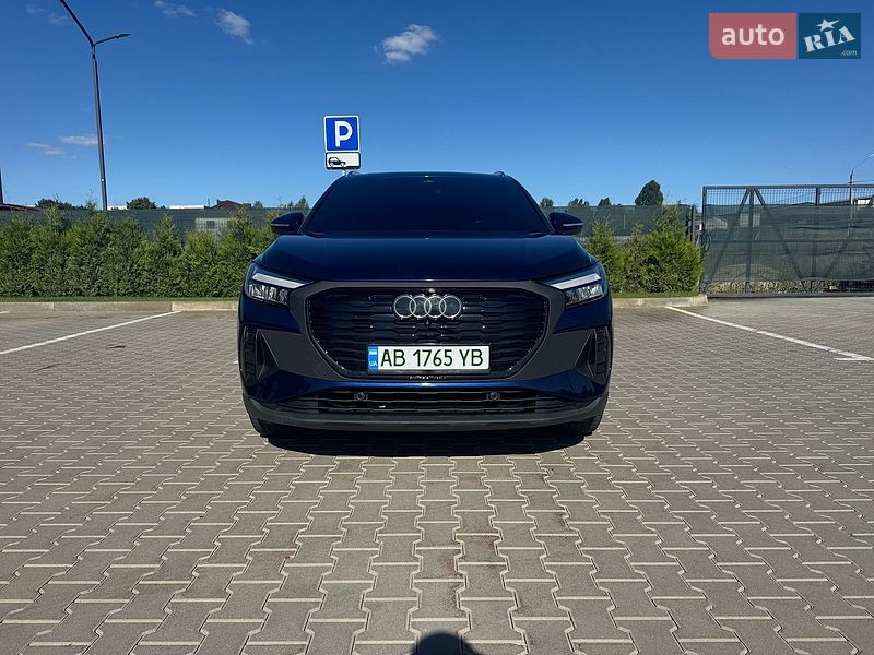 Внедорожник / Кроссовер Audi Q4 e-tron 2022 в Виннице