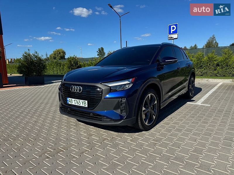 Внедорожник / Кроссовер Audi Q4 e-tron 2022 в Виннице