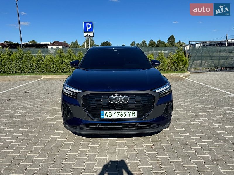 Внедорожник / Кроссовер Audi Q4 e-tron 2022 в Виннице