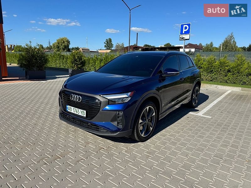 Внедорожник / Кроссовер Audi Q4 e-tron 2022 в Виннице
