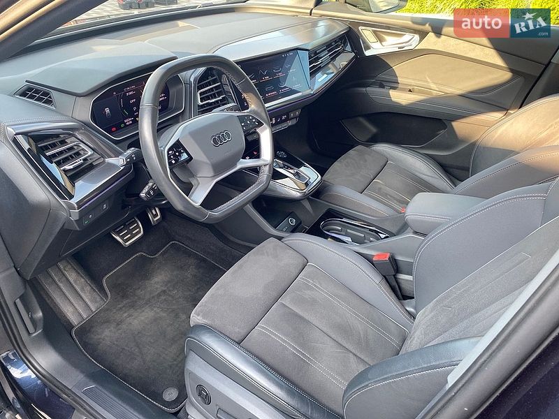 Внедорожник / Кроссовер Audi Q4 e-tron 2023 в Киеве