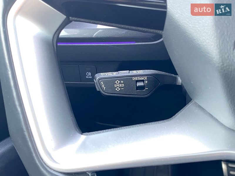 Внедорожник / Кроссовер Audi Q4 e-tron 2023 в Киеве