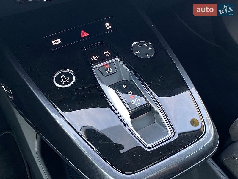 Внедорожник / Кроссовер Audi Q4 e-tron 2023 в Киеве