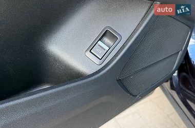Внедорожник / Кроссовер Audi Q4 e-tron 2024 в Львове