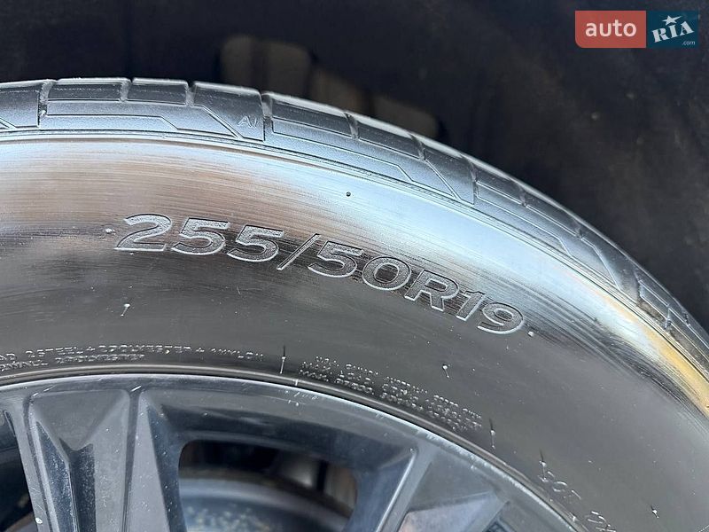 Внедорожник / Кроссовер Audi Q4 e-tron 2023 в Киеве