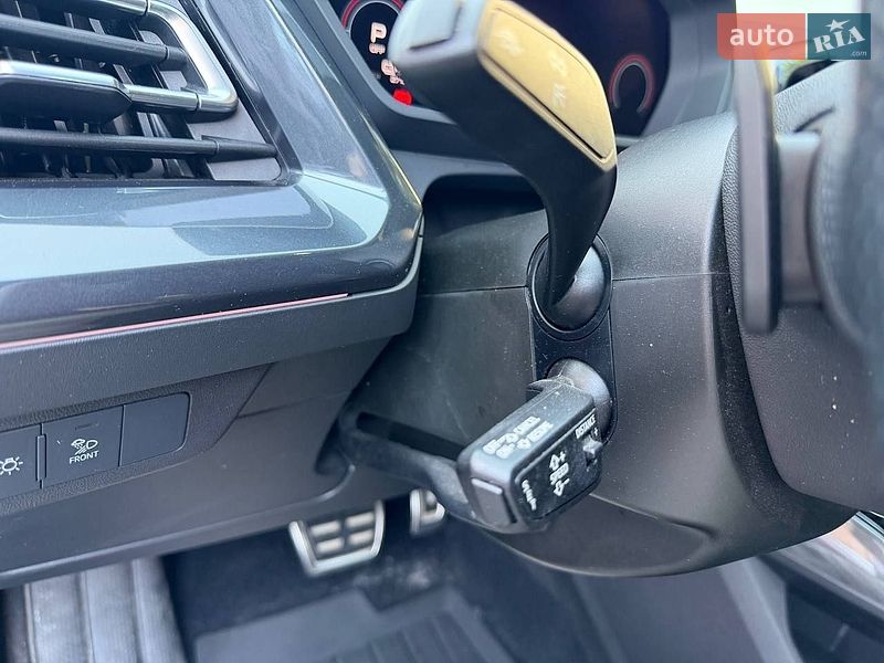 Внедорожник / Кроссовер Audi Q4 e-tron 2023 в Киеве