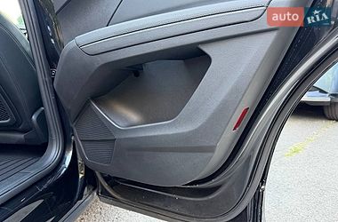 Внедорожник / Кроссовер Audi Q4 e-tron 2023 в Киеве