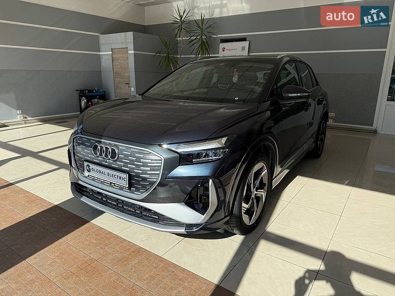 Audi Q4 e-tron 2024