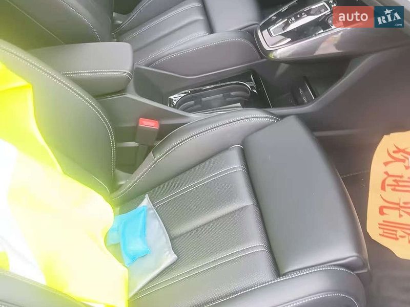 Позашляховик / Кросовер Audi Q4 e-tron 2024 в Львові