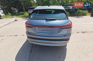 Позашляховик / Кросовер Audi Q4 e-tron 2024 в Києві фото 7 Позашляховик / Кросовер Audi Q4 e-tron 2024 в Києві
