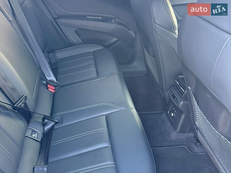 Позашляховик / Кросовер Audi Q4 e-tron 2024 в Василькові