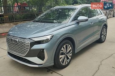 Внедорожник / Кроссовер Audi Q4 e-tron 2024 в Киеве