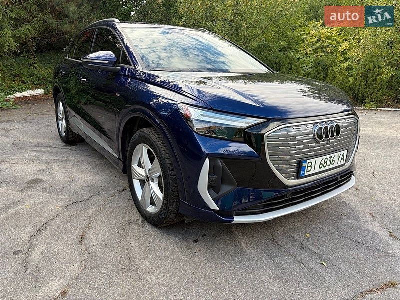 Внедорожник / Кроссовер Audi Q4 e-tron 2023 в Лубнах