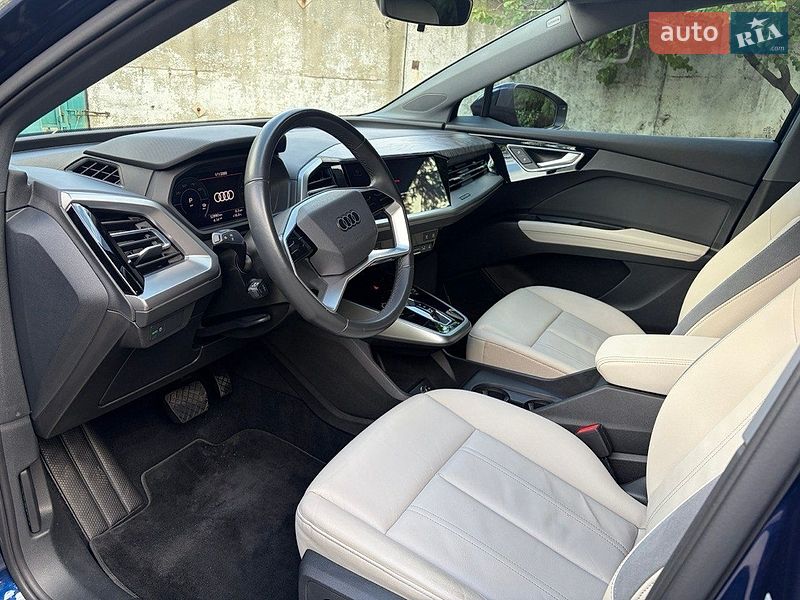 Внедорожник / Кроссовер Audi Q4 e-tron 2023 в Лубнах