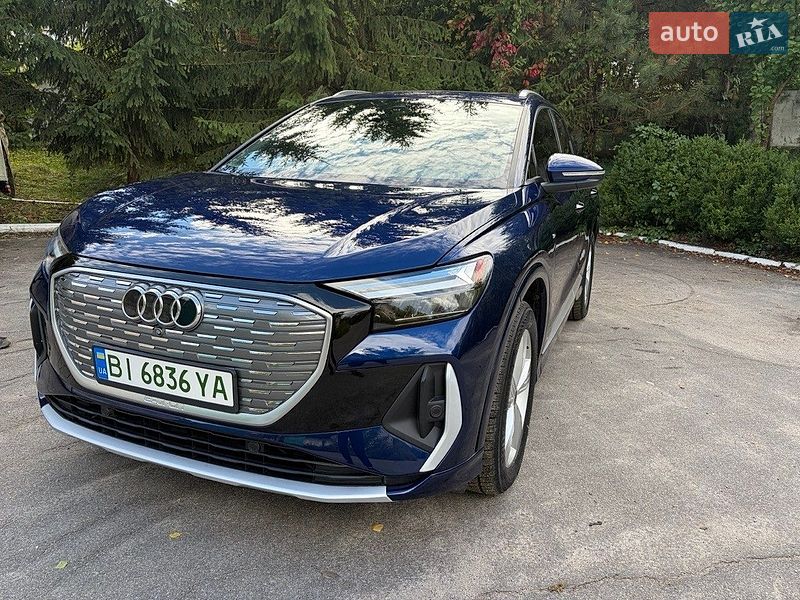 Внедорожник / Кроссовер Audi Q4 e-tron 2023 в Лубнах