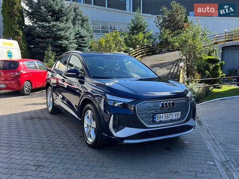 Audi Q4 e-tron 2023 Audi Q4 e-tron 2023