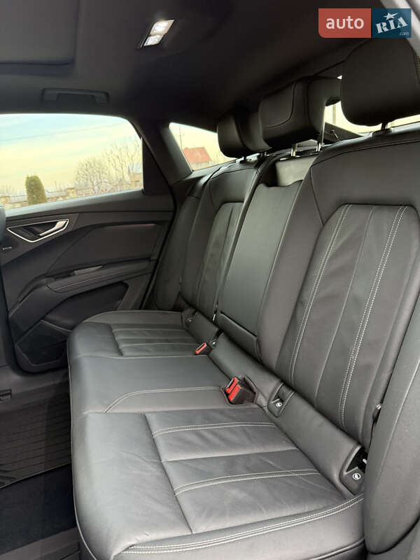 Внедорожник / Кроссовер Audi Q4 Sportback e-tron 2022 в Коломые