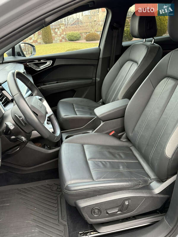 Внедорожник / Кроссовер Audi Q4 Sportback e-tron 2022 в Коломые