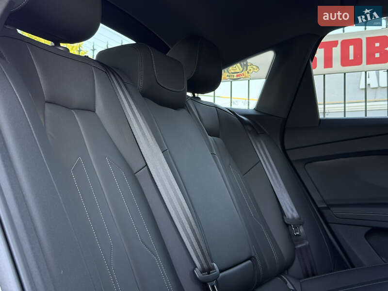 Внедорожник / Кроссовер Audi Q4 Sportback e-tron 2023 в Николаеве