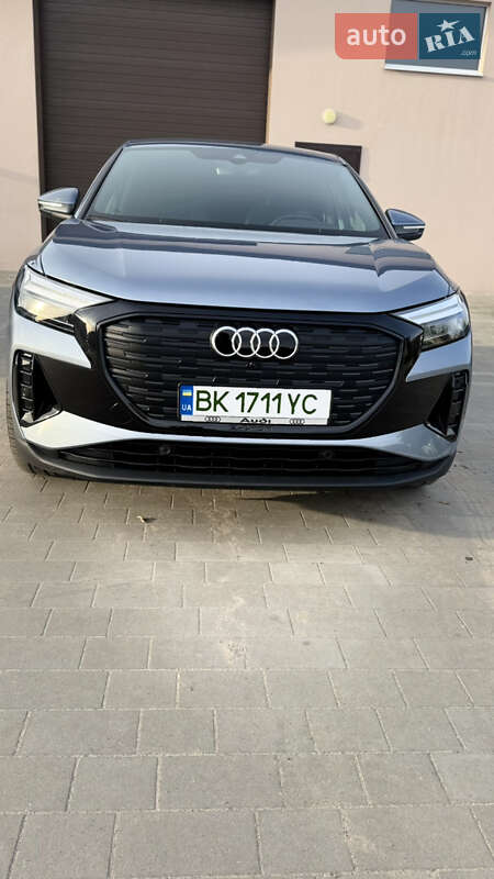 Внедорожник / Кроссовер Audi Q4 Sportback e-tron 2022 в Березному