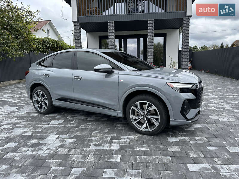 Внедорожник / Кроссовер Audi Q4 Sportback e-tron 2023 в Каменке-Бугской