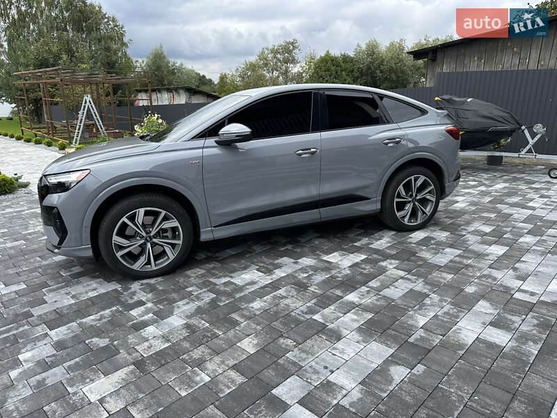 Внедорожник / Кроссовер Audi Q4 Sportback e-tron 2023 в Каменке-Бугской