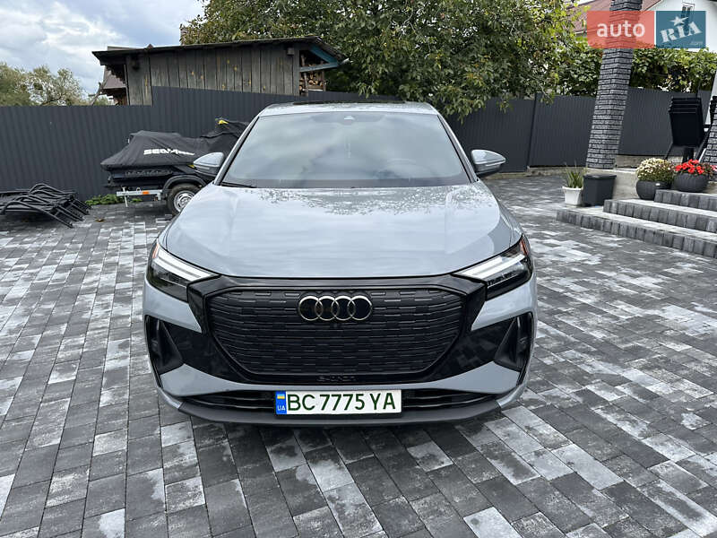 Внедорожник / Кроссовер Audi Q4 Sportback e-tron 2023 в Каменке-Бугской