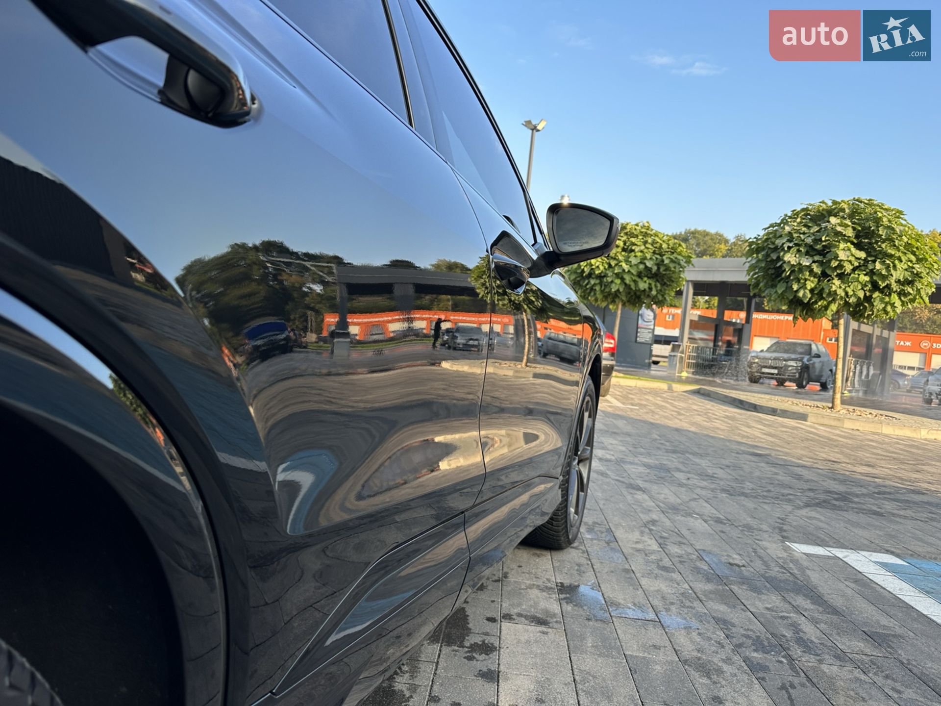2022 Audi Q4 Sportback e-tron - мініатюра 36
