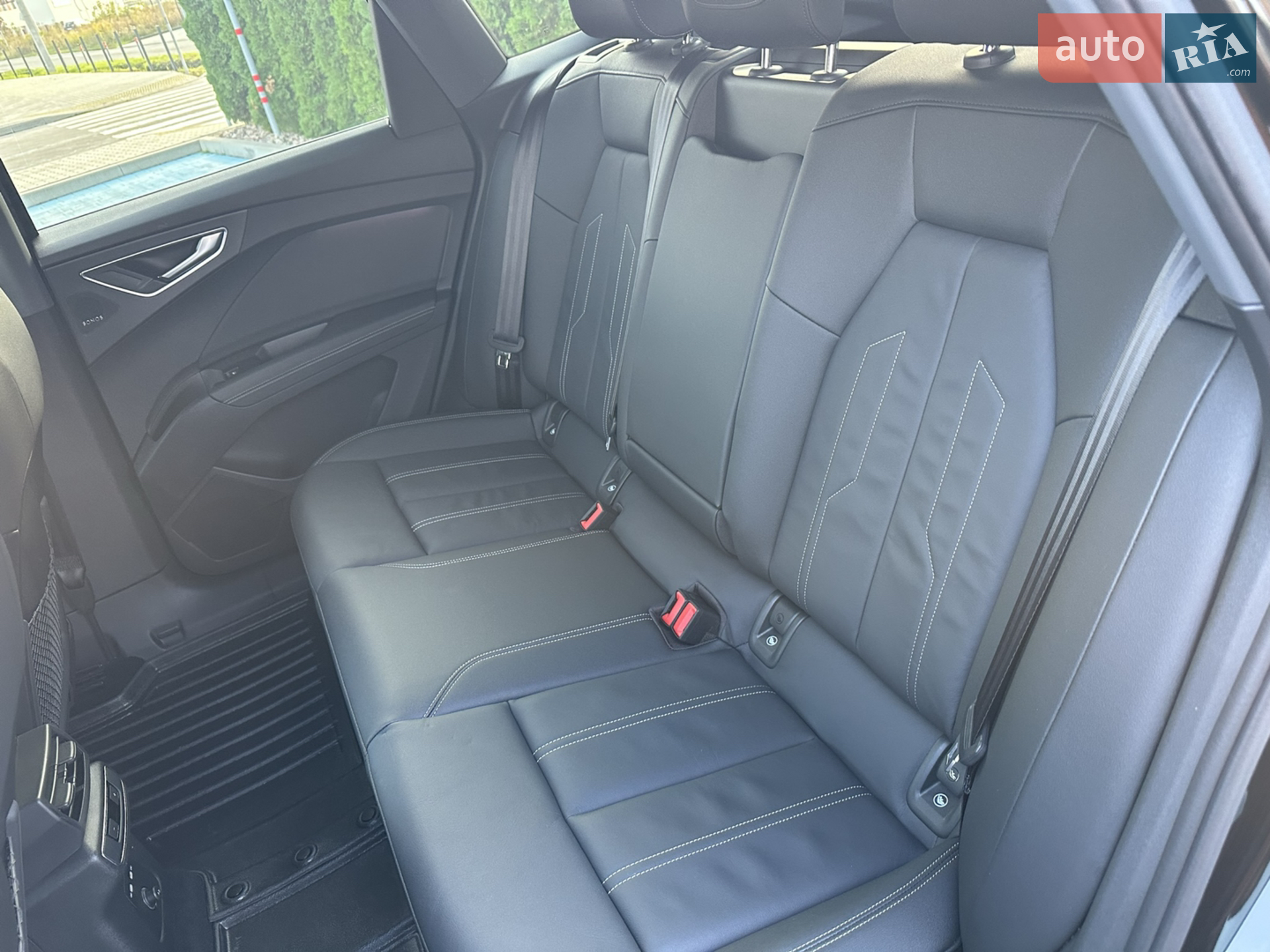 2022 Audi Q4 Sportback e-tron - мініатюра 67