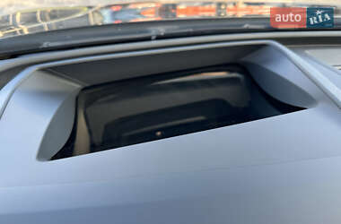 Внедорожник / Кроссовер Audi Q4 Sportback e-tron 2022 в 