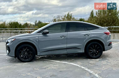 Внедорожник / Кроссовер Audi Q4 Sportback e-tron 2022 в 