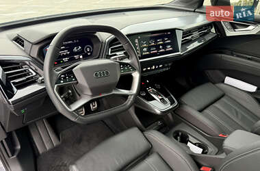 Внедорожник / Кроссовер Audi Q4 Sportback e-tron 2022 в 