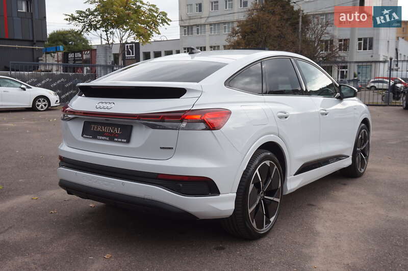 Позашляховик / Кросовер Audi Q4 Sportback e-tron 2022 в Одесі