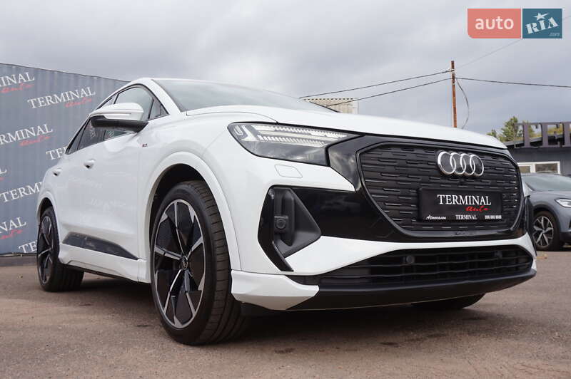 Позашляховик / Кросовер Audi Q4 Sportback e-tron 2022 в Одесі
