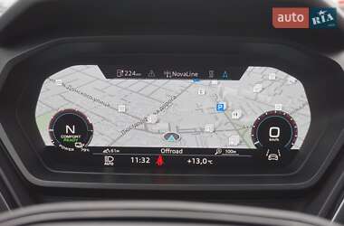 Внедорожник / Кроссовер Audi Q4 Sportback e-tron 2022 в 