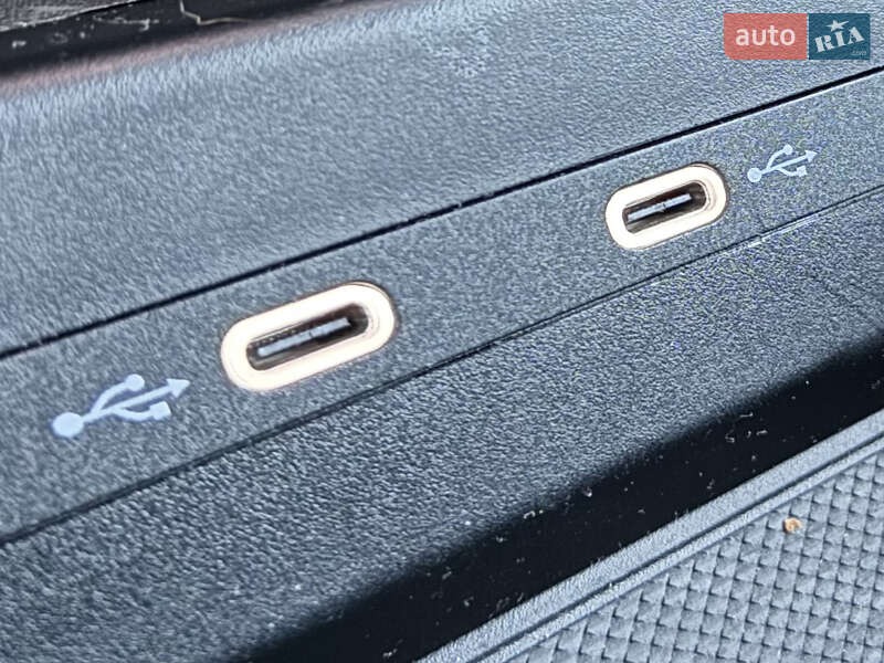 Позашляховик / Кросовер Audi Q4 Sportback e-tron 2023 в Житомирі фото 37 Позашляховик / Кросовер Audi Q4 Sportback e-tron 2023 в Житомирі